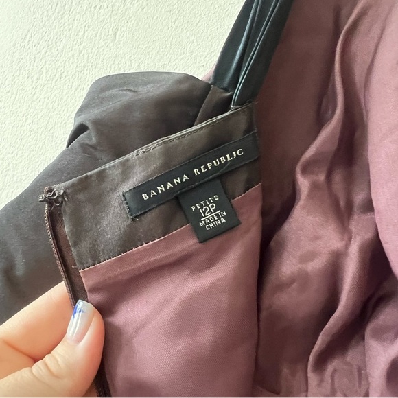 Banana Republic Gray Pleated Sheath Mini Dress | Size 12P - Picture 7 of 8